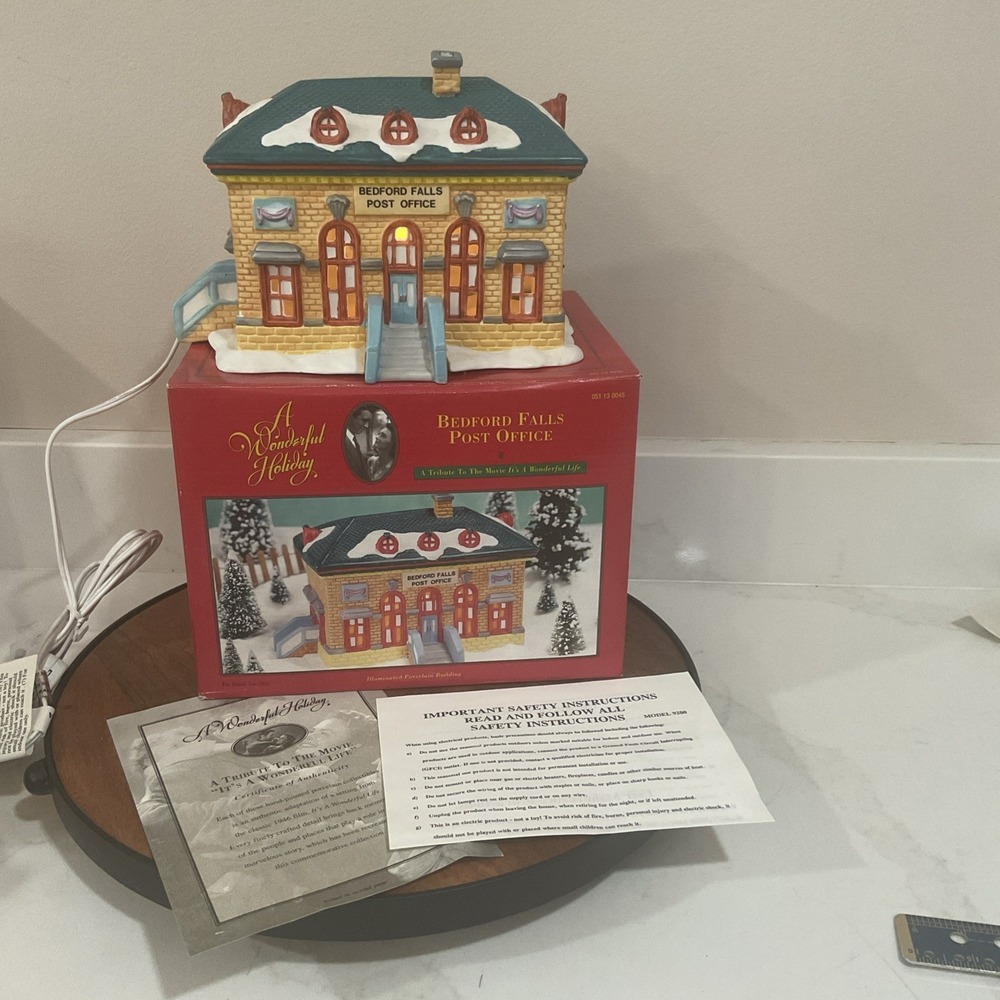 It's A Wonderful Life The Bedford Falls Post Office Building Ceramic 1998 New